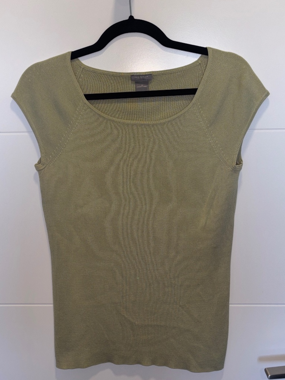 Ann Taylor Olive Green Silk Cotton Short Sleeve Knit Top Size M